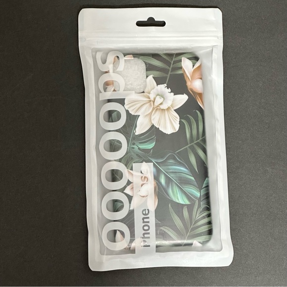 Floral Flexible iPhone 11 Pro Max Case - Picture 3 of 15